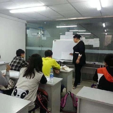 深圳办理小学辅导班需要什么手续？哪些证件？(图1)